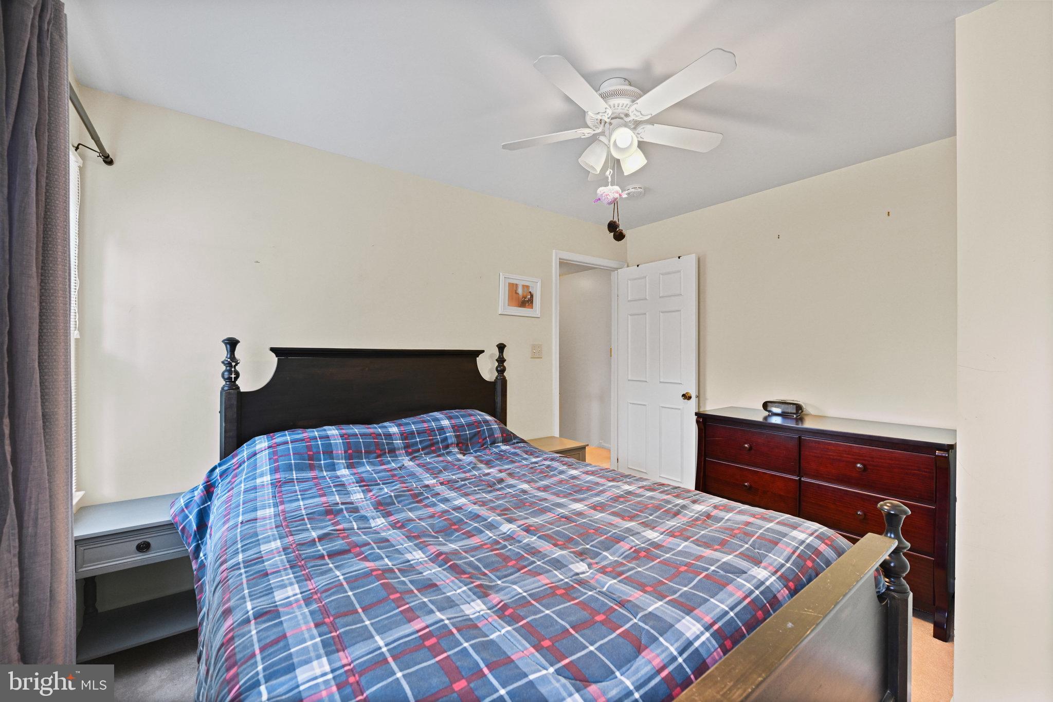 BRIARWOOD - Residential Lease