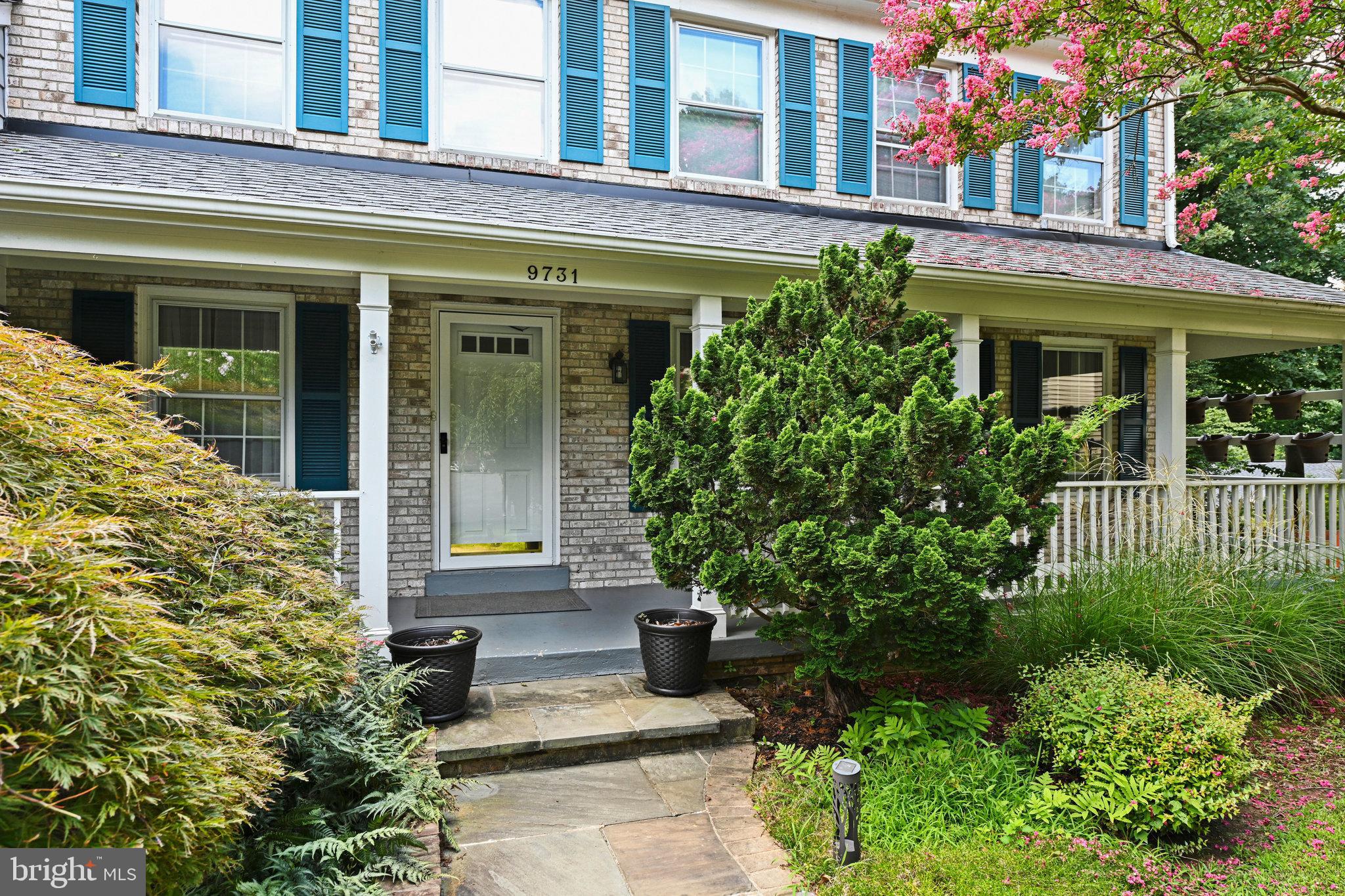 BRIARWOOD - Residential Lease