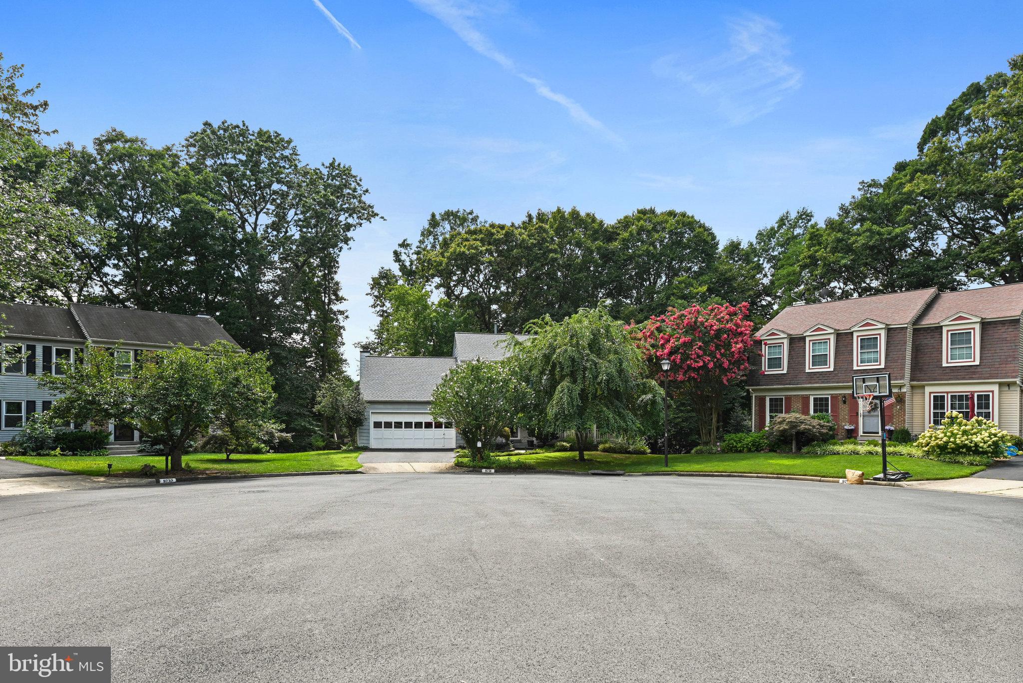 BRIARWOOD - Residential Lease