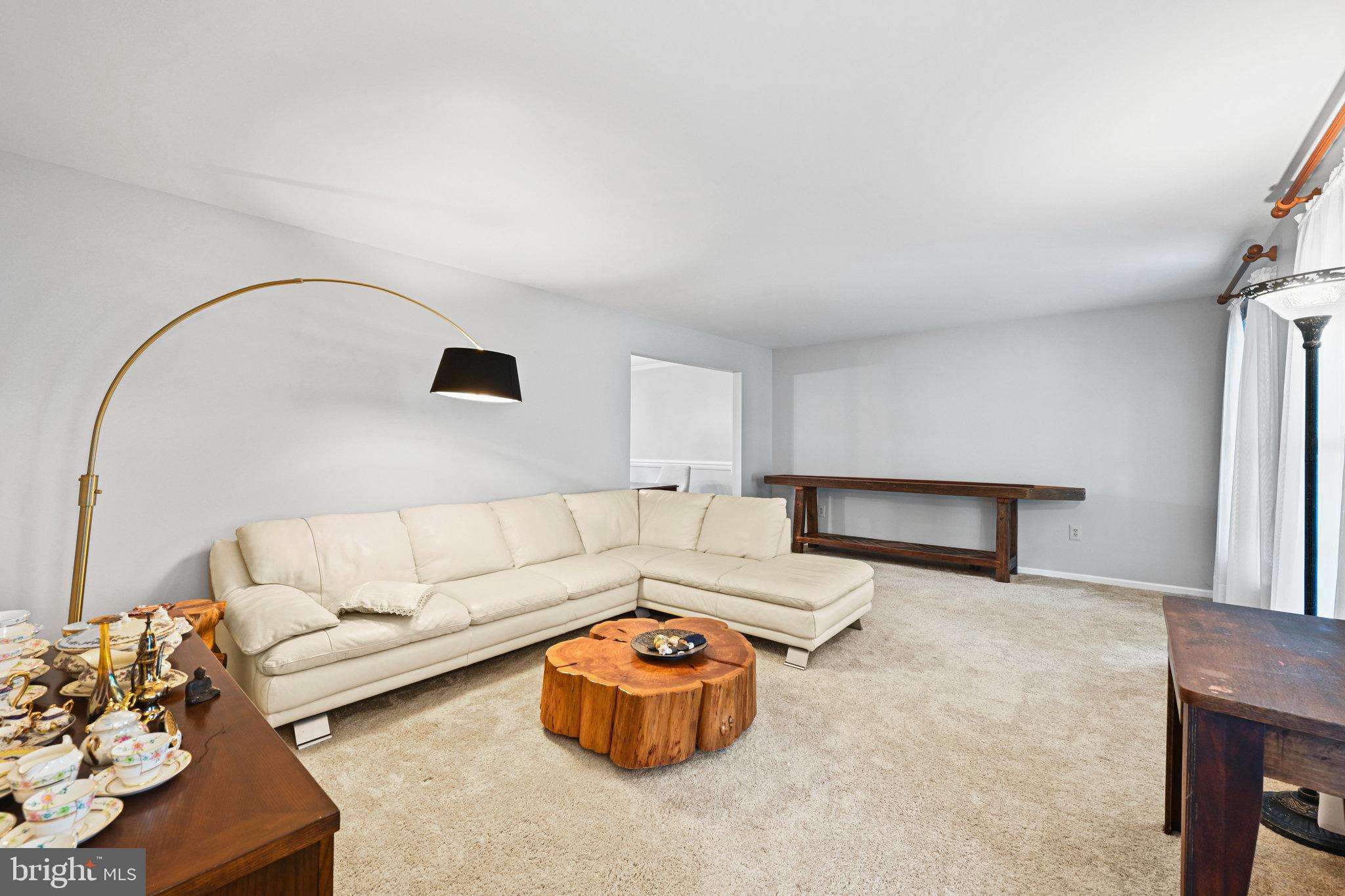 BRIARWOOD - Residential Lease