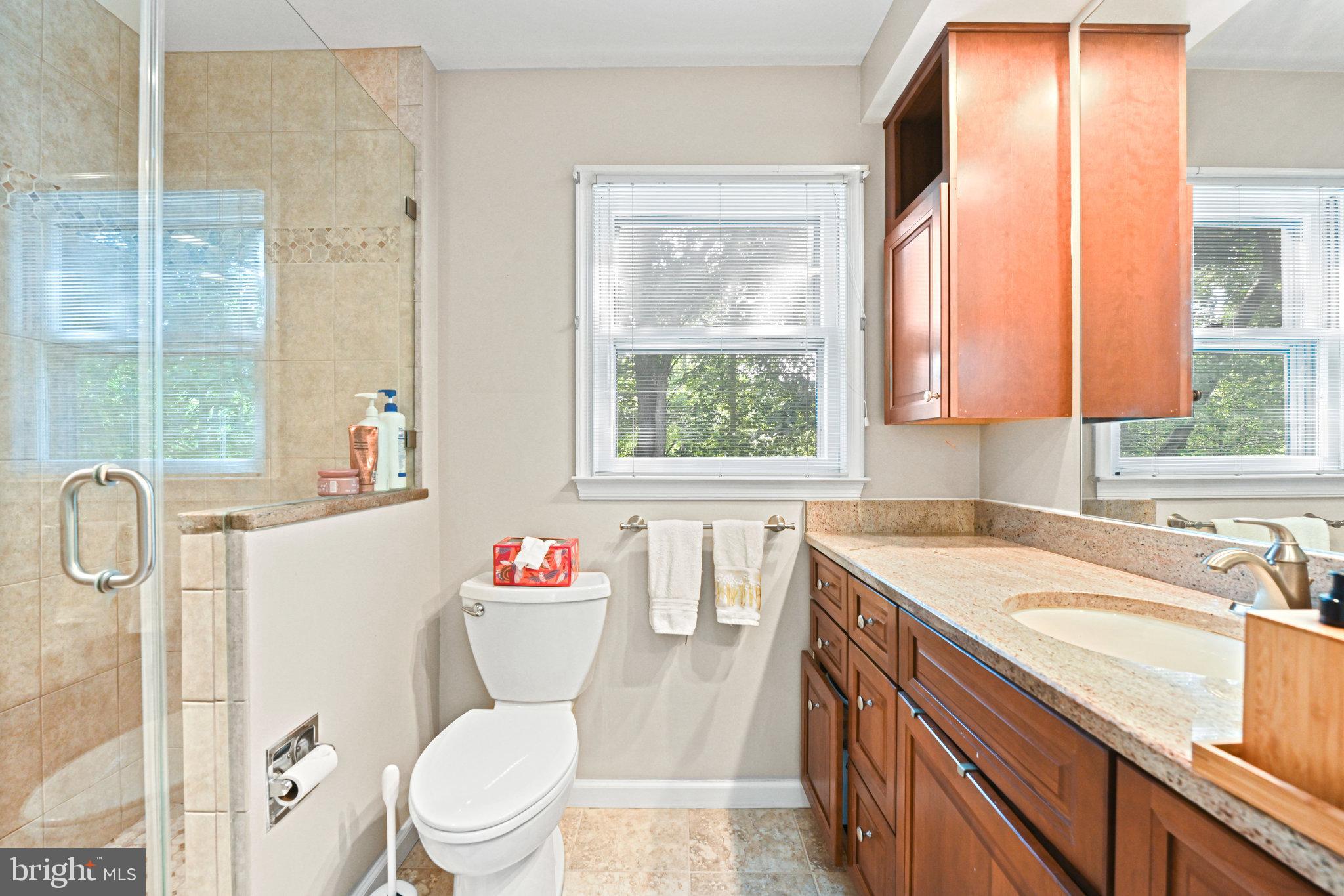 BRIARWOOD - Residential Lease