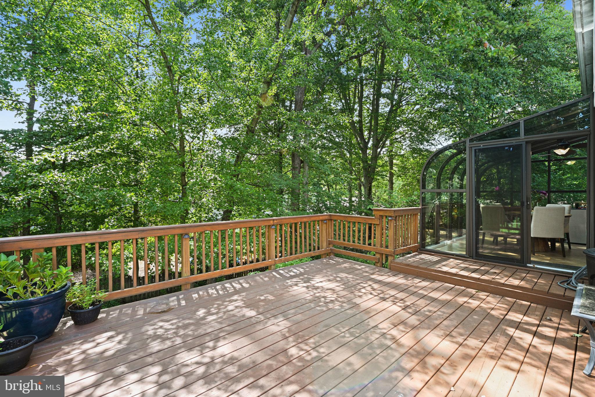 BRIARWOOD - Residential Lease