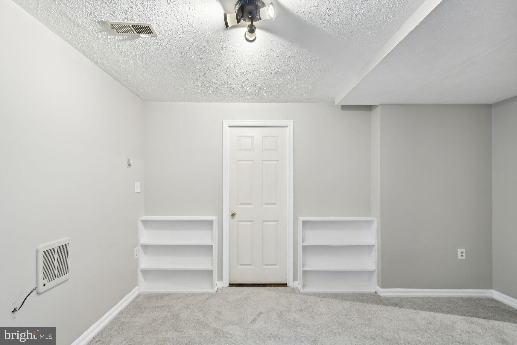 VALLEY MILL VILLAGE - Residential