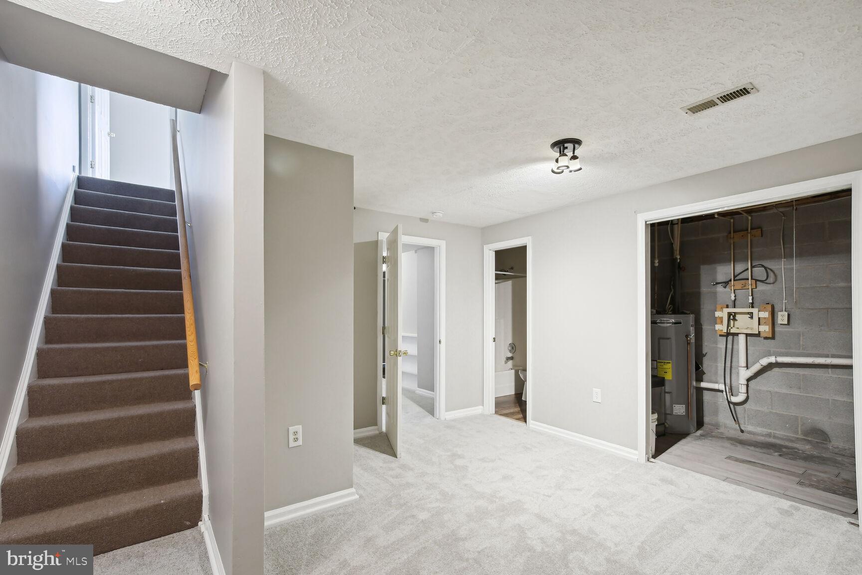 VALLEY MILL VILLAGE - Residential