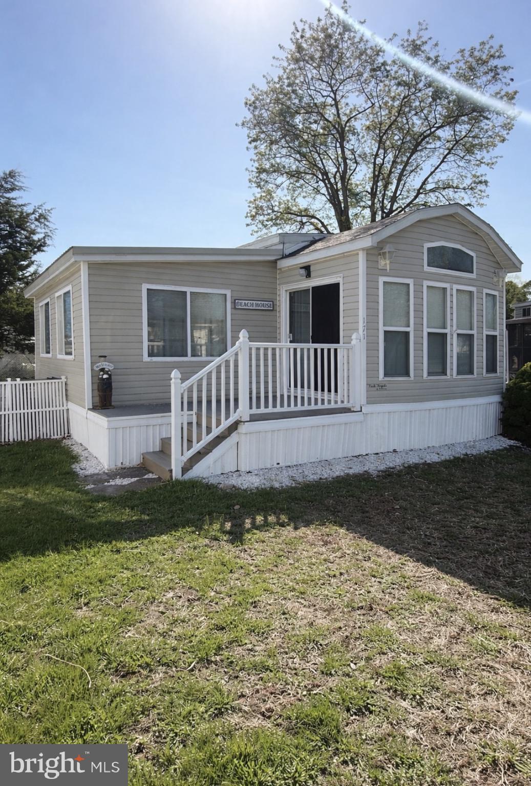 WHITE HORSE PARK I - Residential