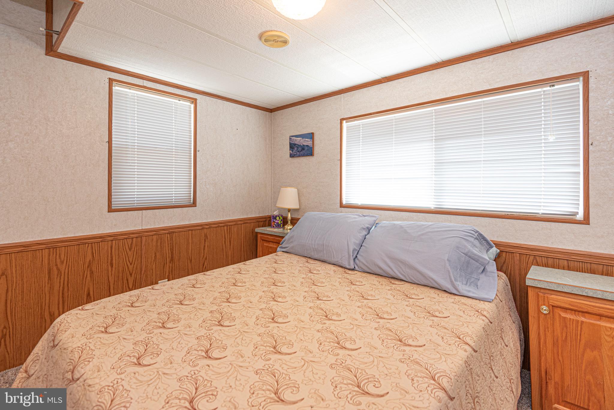WHITE HORSE PARK I - Residential