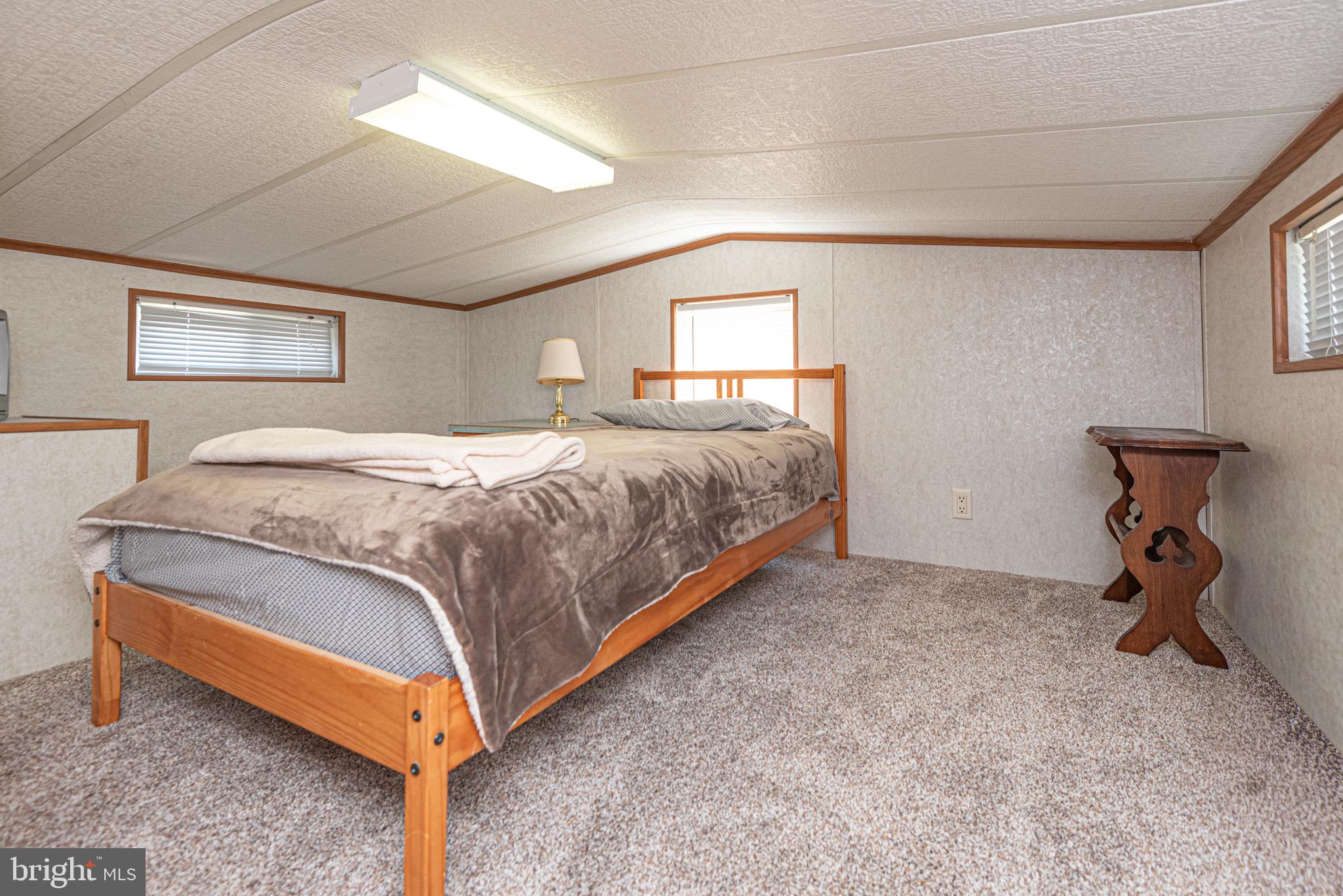 WHITE HORSE PARK I - Residential