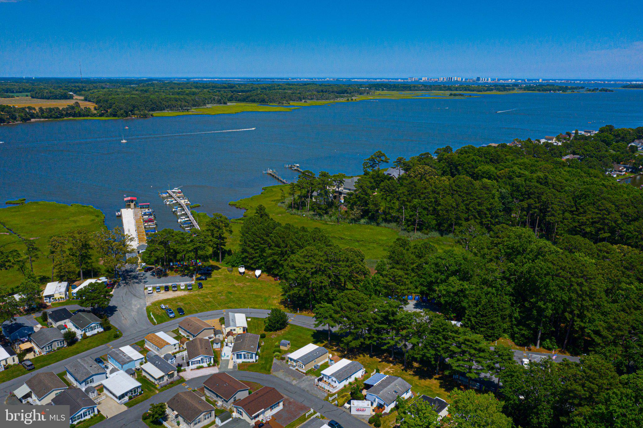WHITE HORSE PARK I - Residential