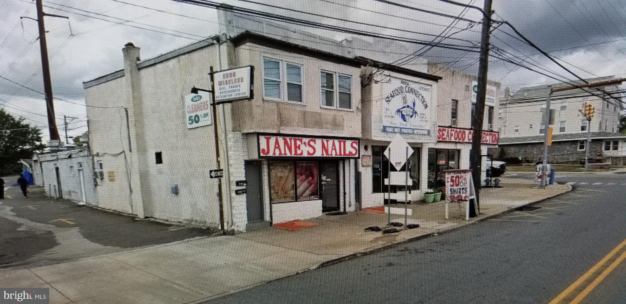 Total 6 different properties !!! Total 6 different properties !!! ,1378 Market st ( attached picture as main building including 4 commercial units such Nail salon, seafood store, clothes store , cleaner ) and 1368 Market st and 1370 Market St ( Mix Use building ) and 1370 Green St 9 residential building )and 1376 Green St residential building ) and 1378 Green st ( residential building )Investment property , 14 Apartments and 4 commercial tenants such as Pizza restaurant : $1500/monthly rent ,Nail Salon: $1,500/ monthly rent , Seafood business: $4,000/ monthly rent , Cleaner ( Drop Shop ) : $1,500/monthly rent. 14 Apartments : three bedrooms: 5 and two bedrooms: 4 and One bedroom: 5 . monthly gross rental income is $25,000 , monthly net rental income is $21,000 , 1 bathroom and 1 kitchen are in the all apartment , all occupied , heating is all apartment , Expenses; real estate insurance : $14,000 /year . THE POTENTIAL BUYER MUST SUBMITT THE BUYER'S FINANCIAL STATEMENT OR PRE-APPROVAL LETTER FOR LOAN BEFORE SHOWING.