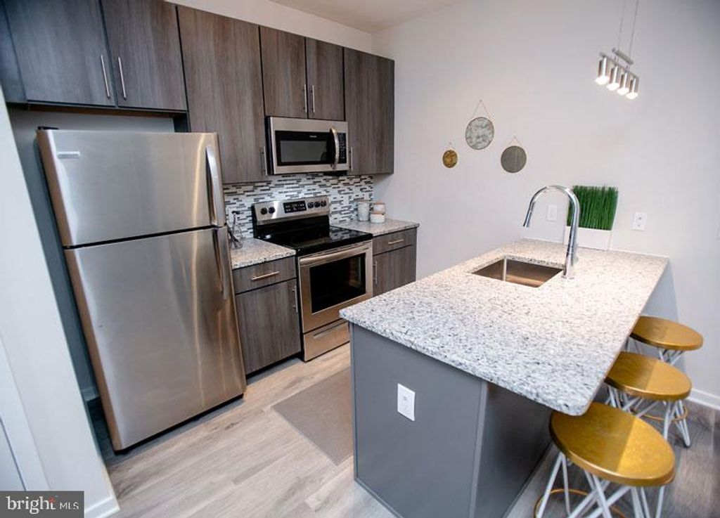 Photo of 1410 N 31st Street #0B-1-205, PHILADELPHIA, PA 19121 (MLS # PAPH2580316)