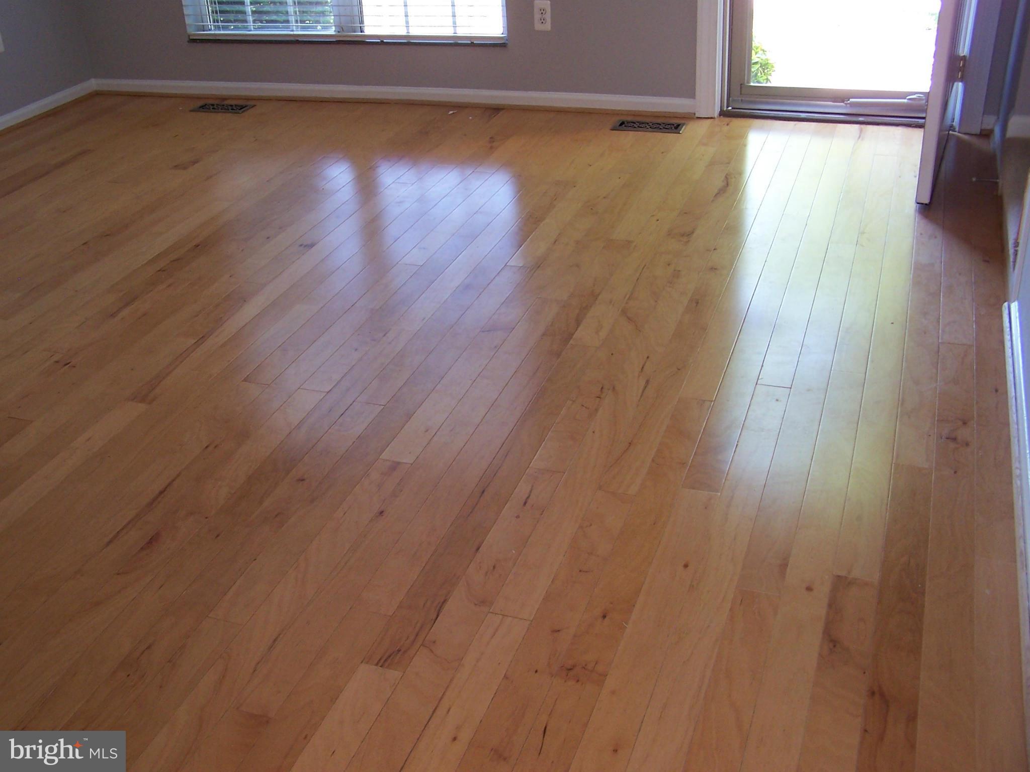 LANDSDOWNE - Residential