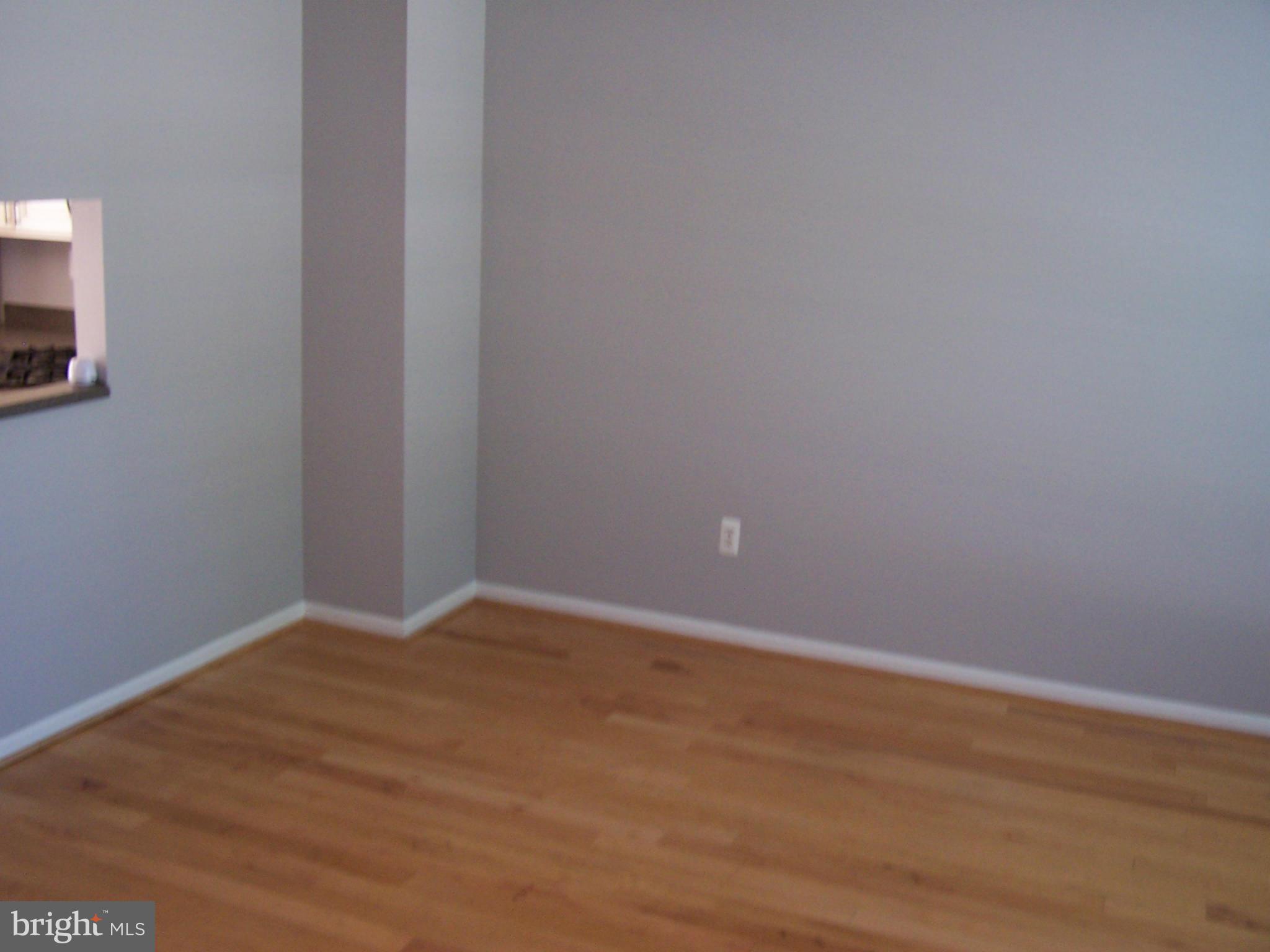 LANDSDOWNE - Residential