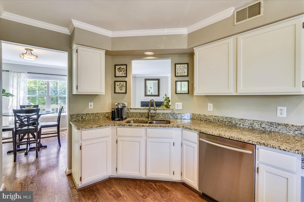 ASHBURN FARM - Residential