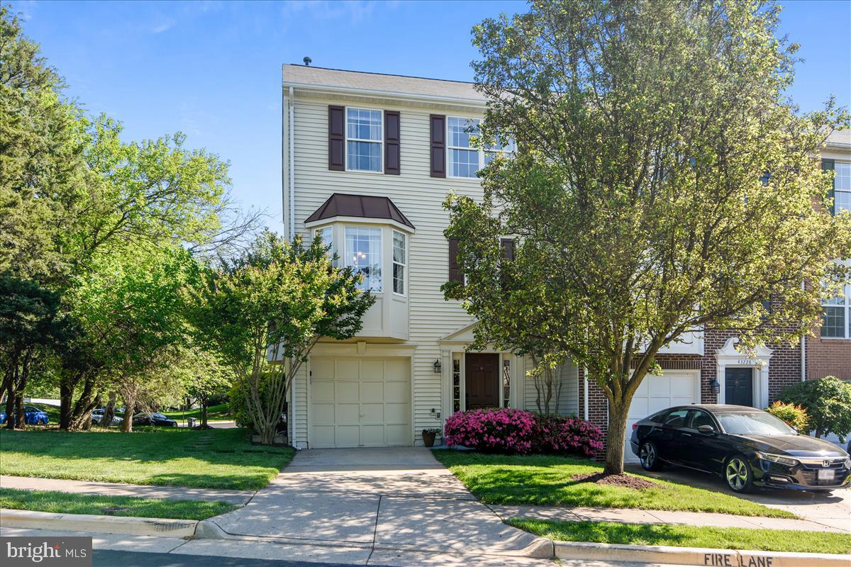 ASHBURN FARM - Residential