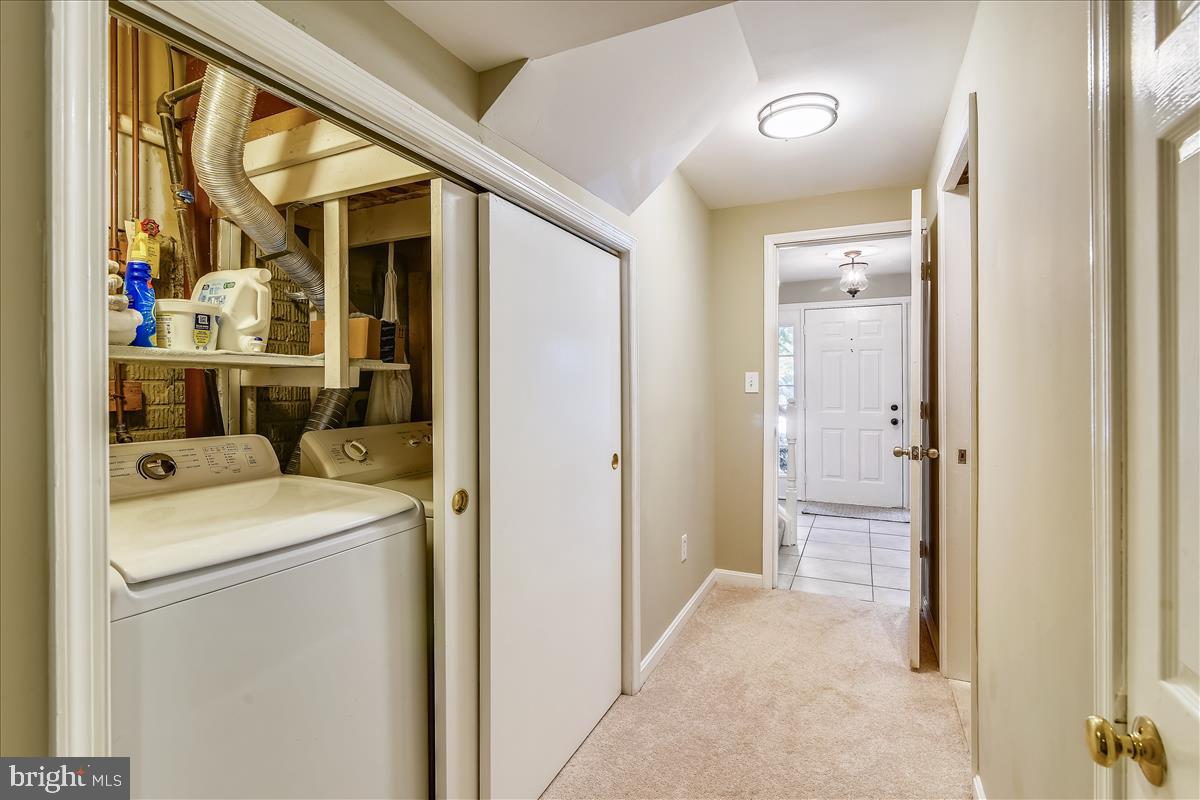 ASHBURN FARM - Residential