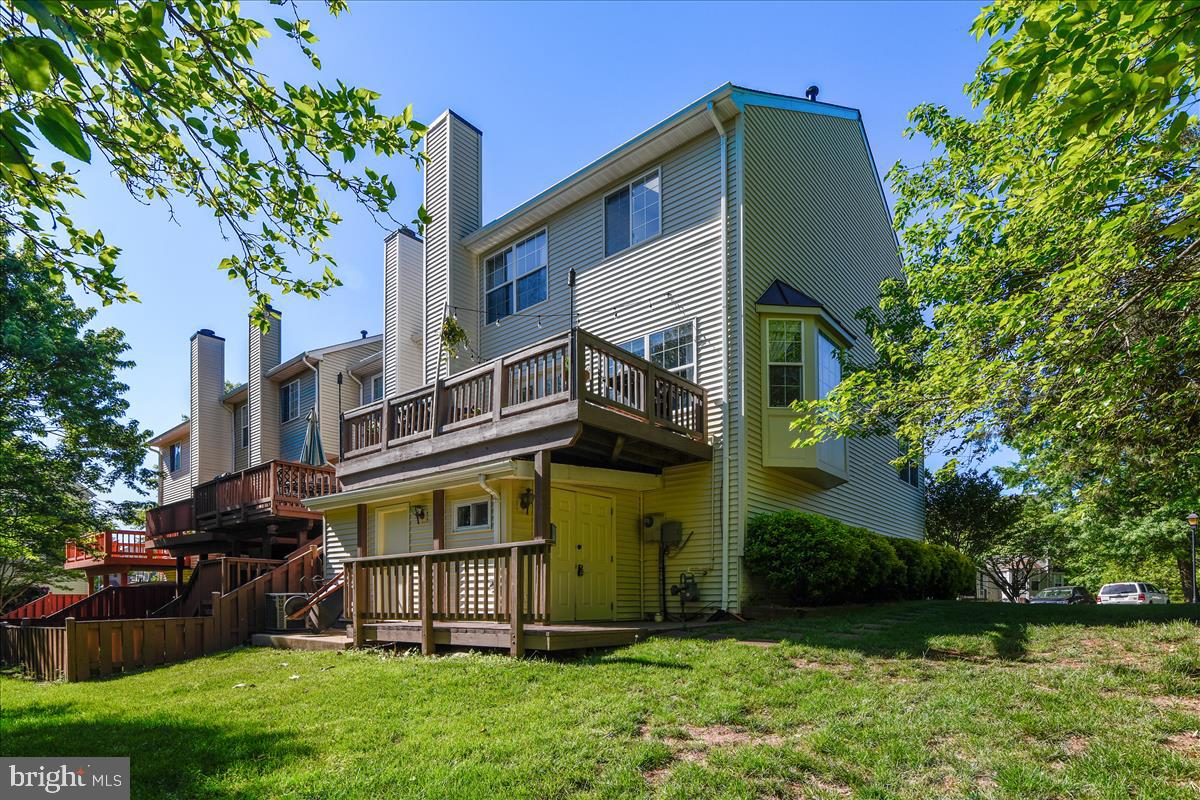 ASHBURN FARM - Residential