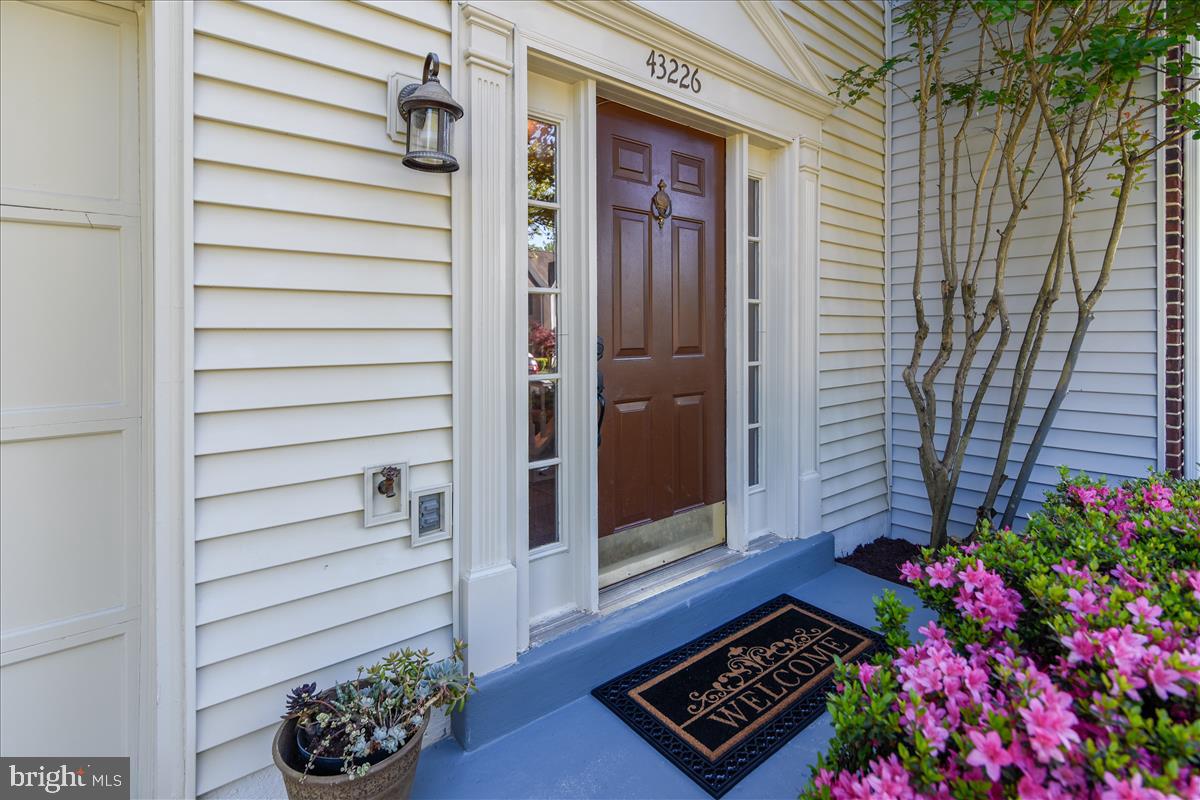 ASHBURN FARM - Residential