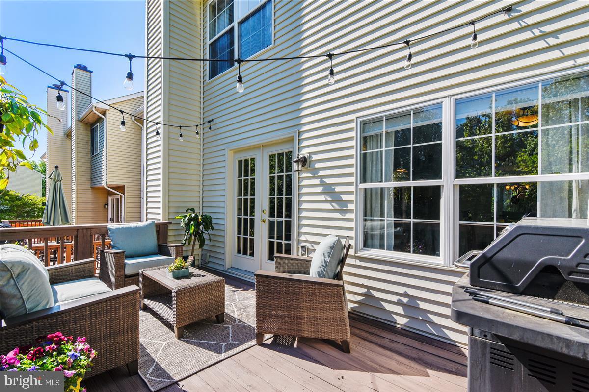 ASHBURN FARM - Residential