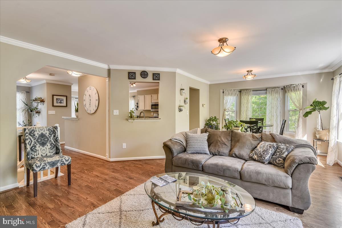 ASHBURN FARM - Residential