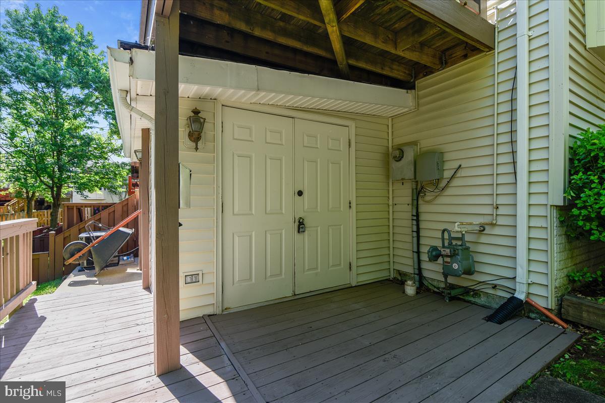 ASHBURN FARM - Residential