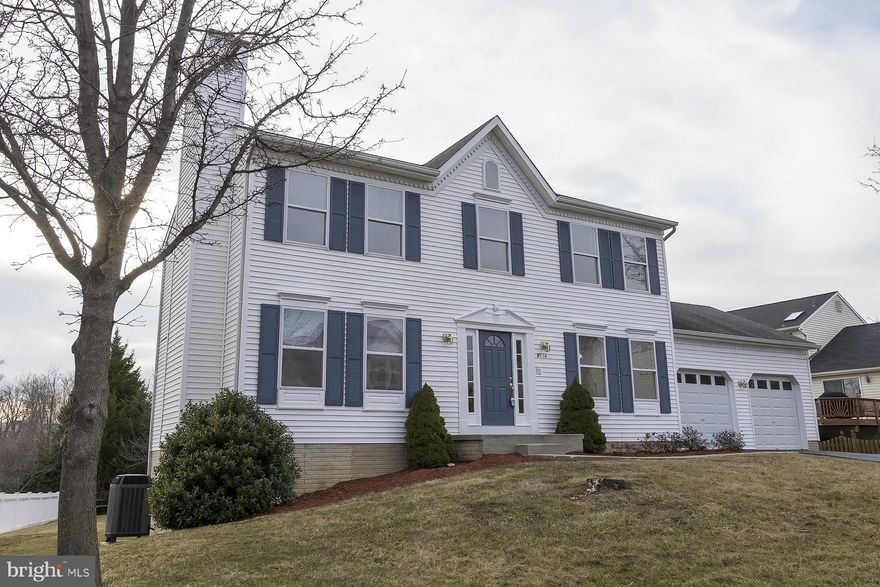 You will not believe your luck! Renovated Colonial with full inlaw suite in WO basement including full kitchen,2 bedrooms.lv rm & full bath. Upstairs huge additional 4 bedrooms, sep.LV Rm & family Rm, dining rm and kitchen updated w/granite counters and some new appliances.Master bedroom with walk in closet.Newly refin. deck,large fenced yard,green house & shed. 2 car garage. No HOA! Hurry to see!