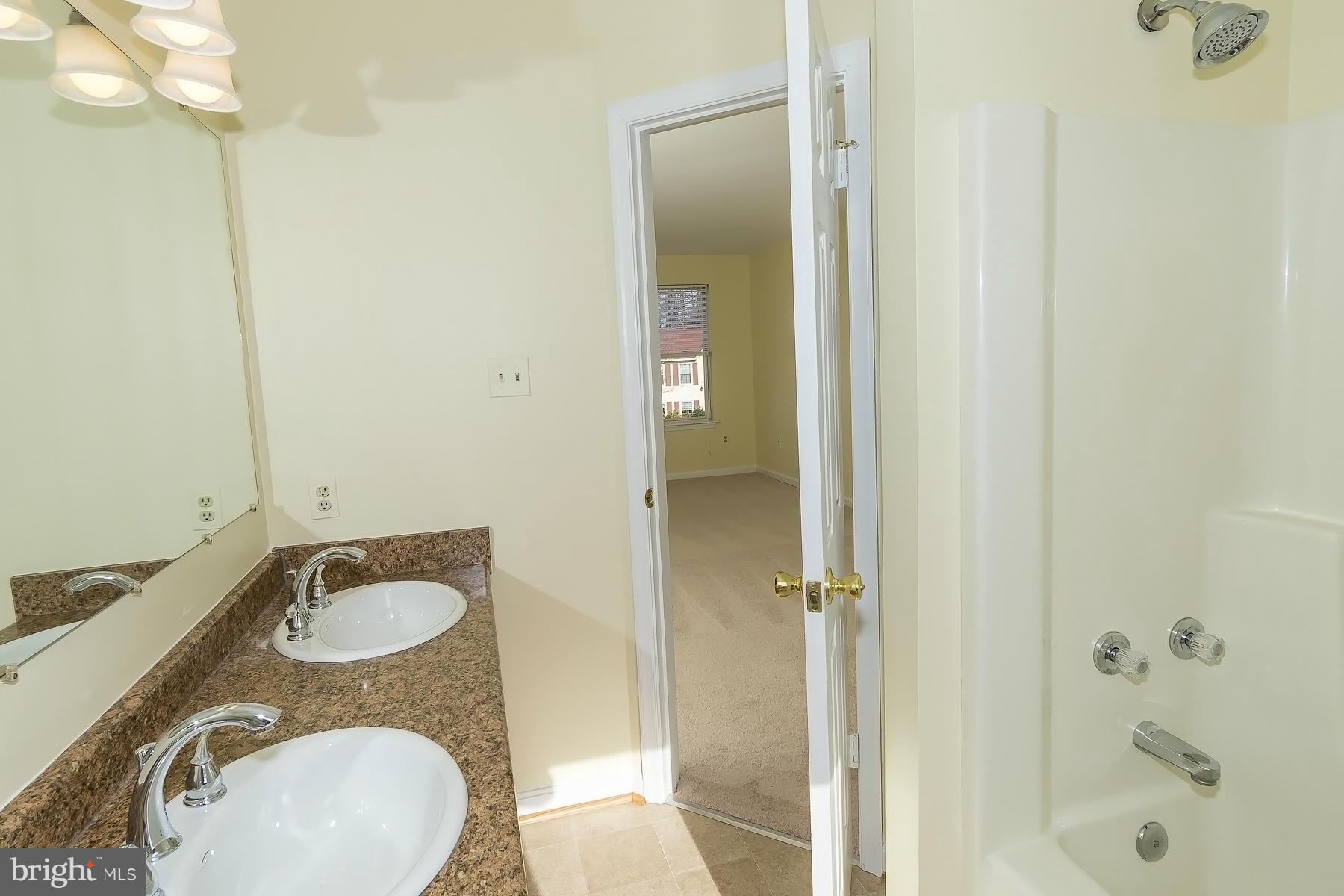 MELBOURNE ESTATES - Residential