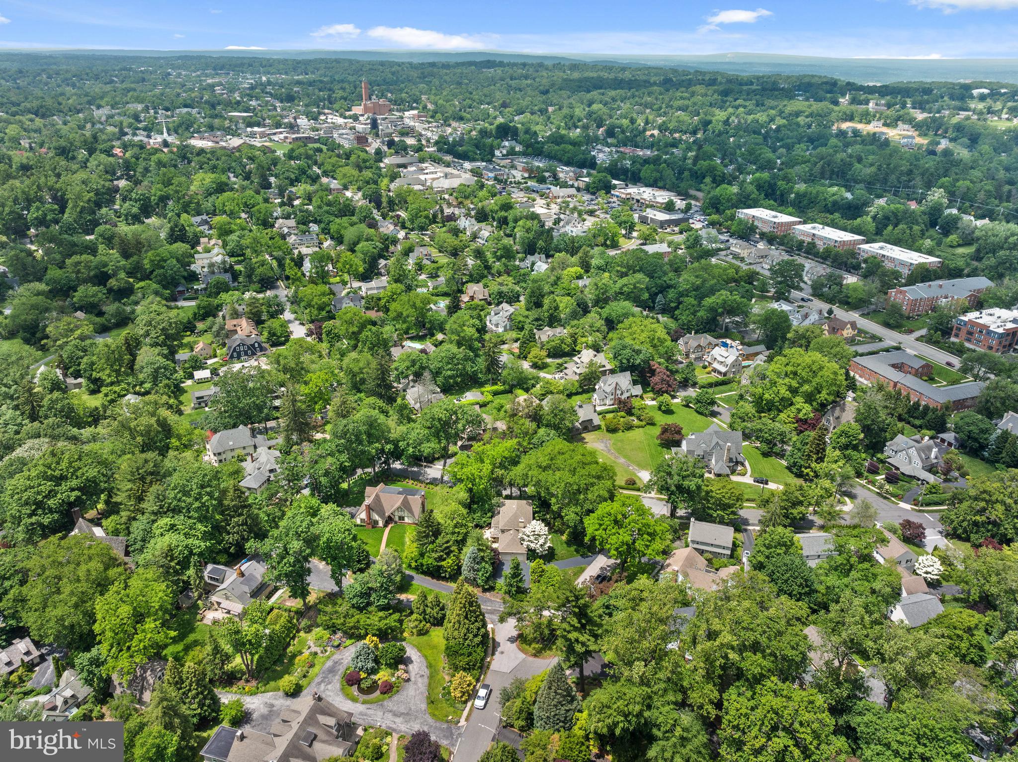 SOUTH WAYNE - Residential