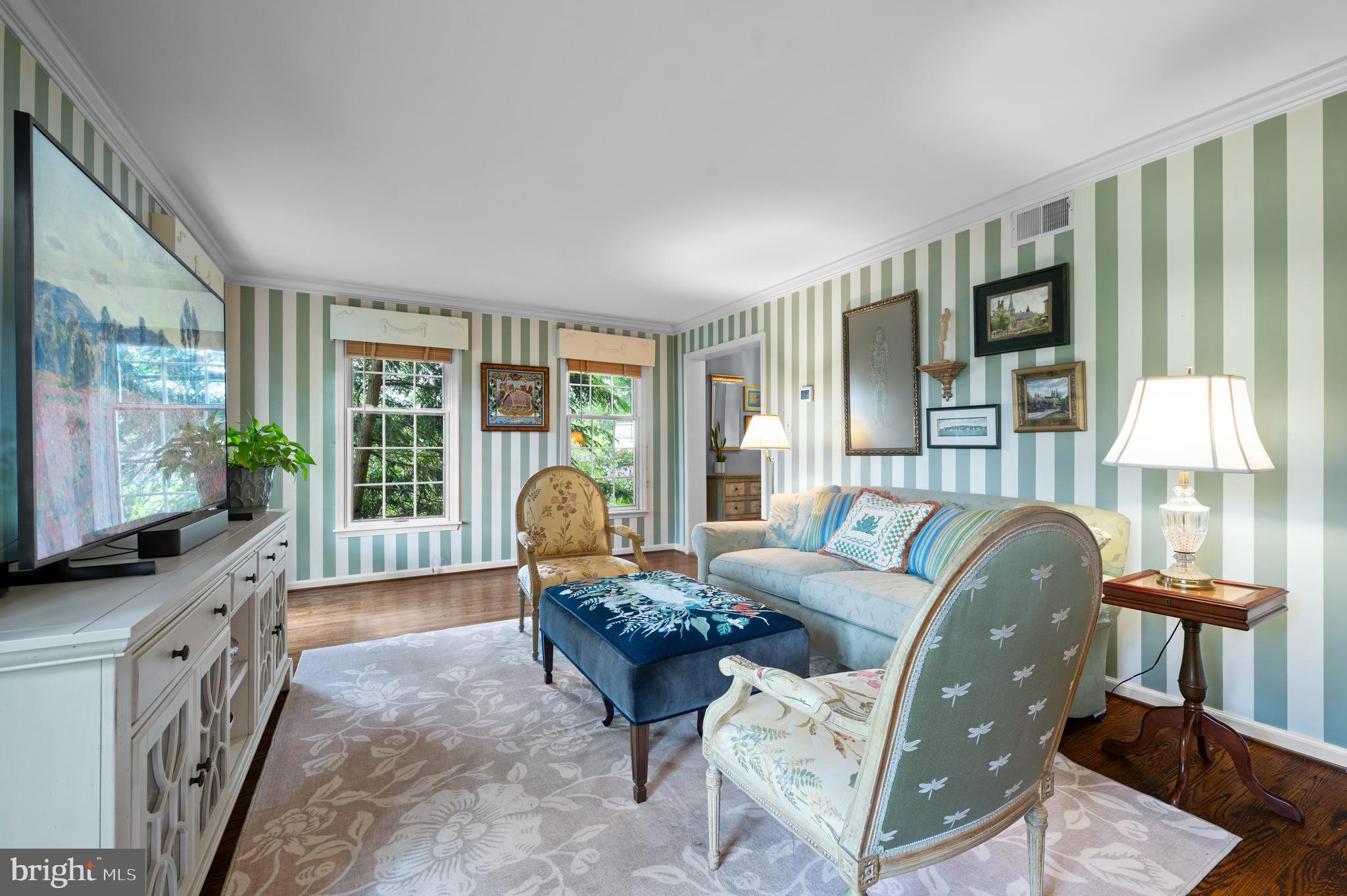 SOUTH WAYNE - Residential