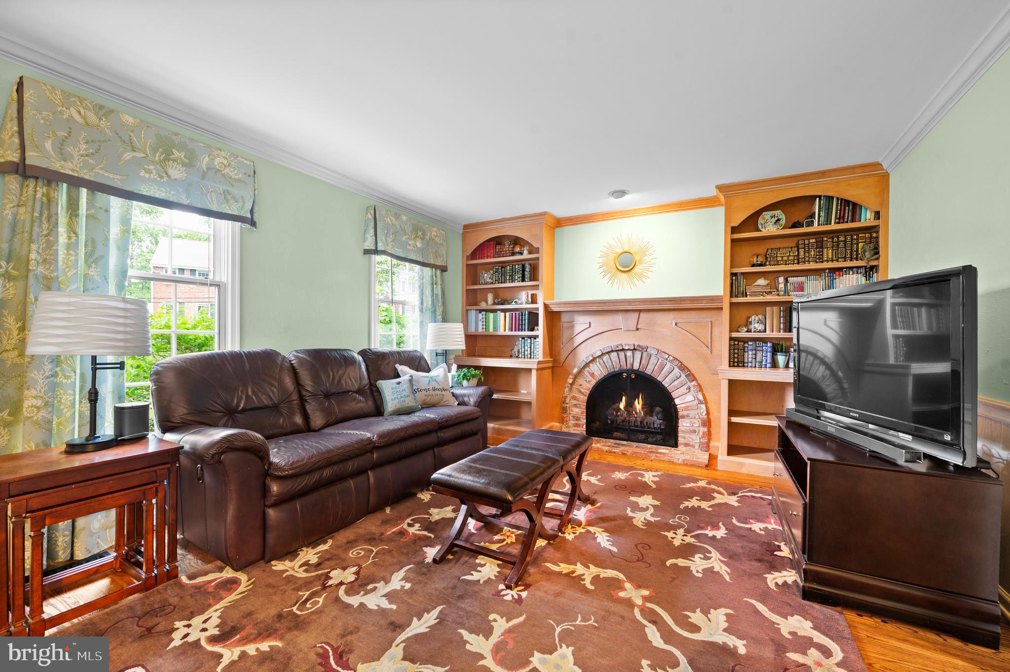 SOUTH WAYNE - Residential
