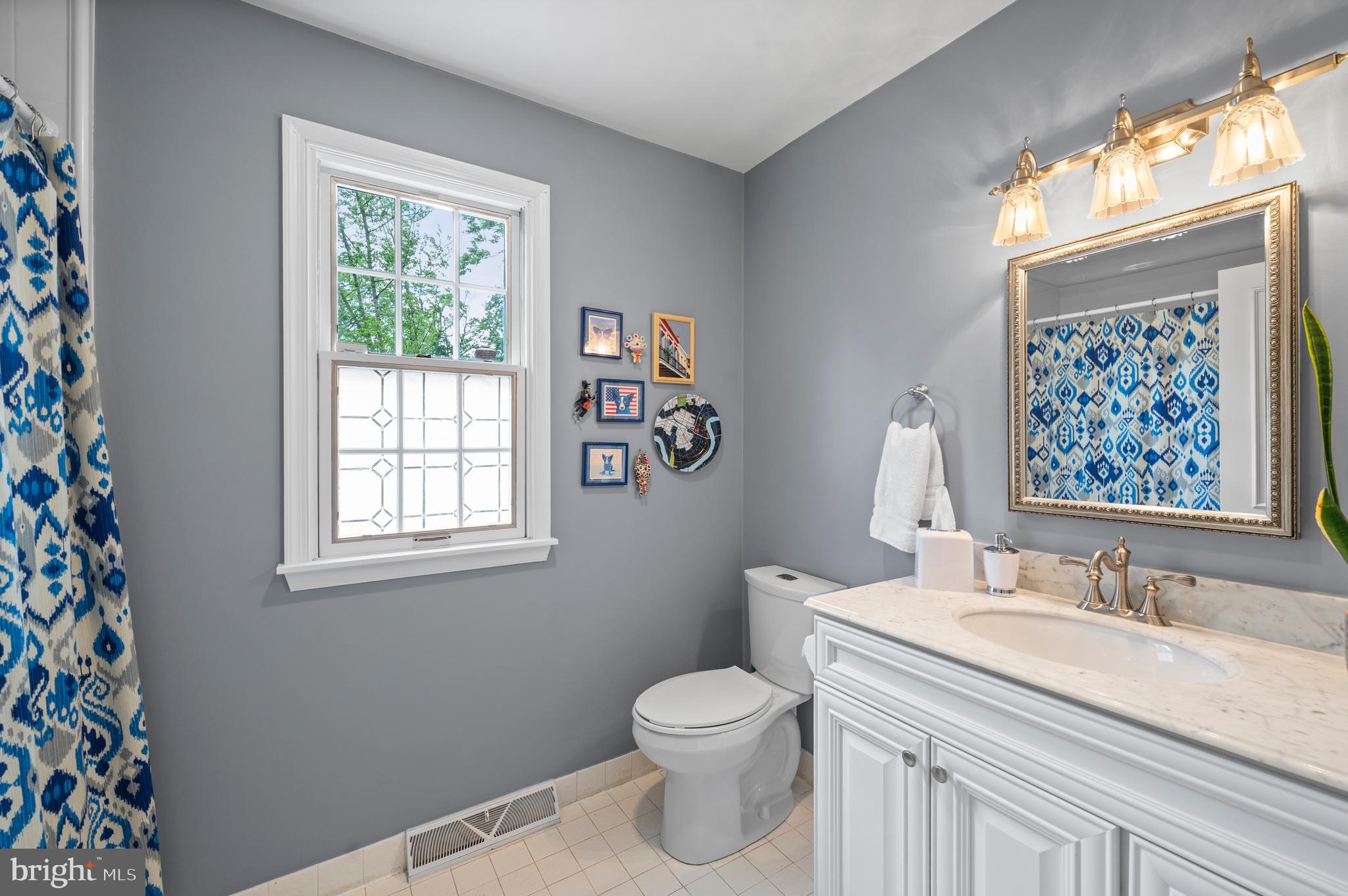 SOUTH WAYNE - Residential