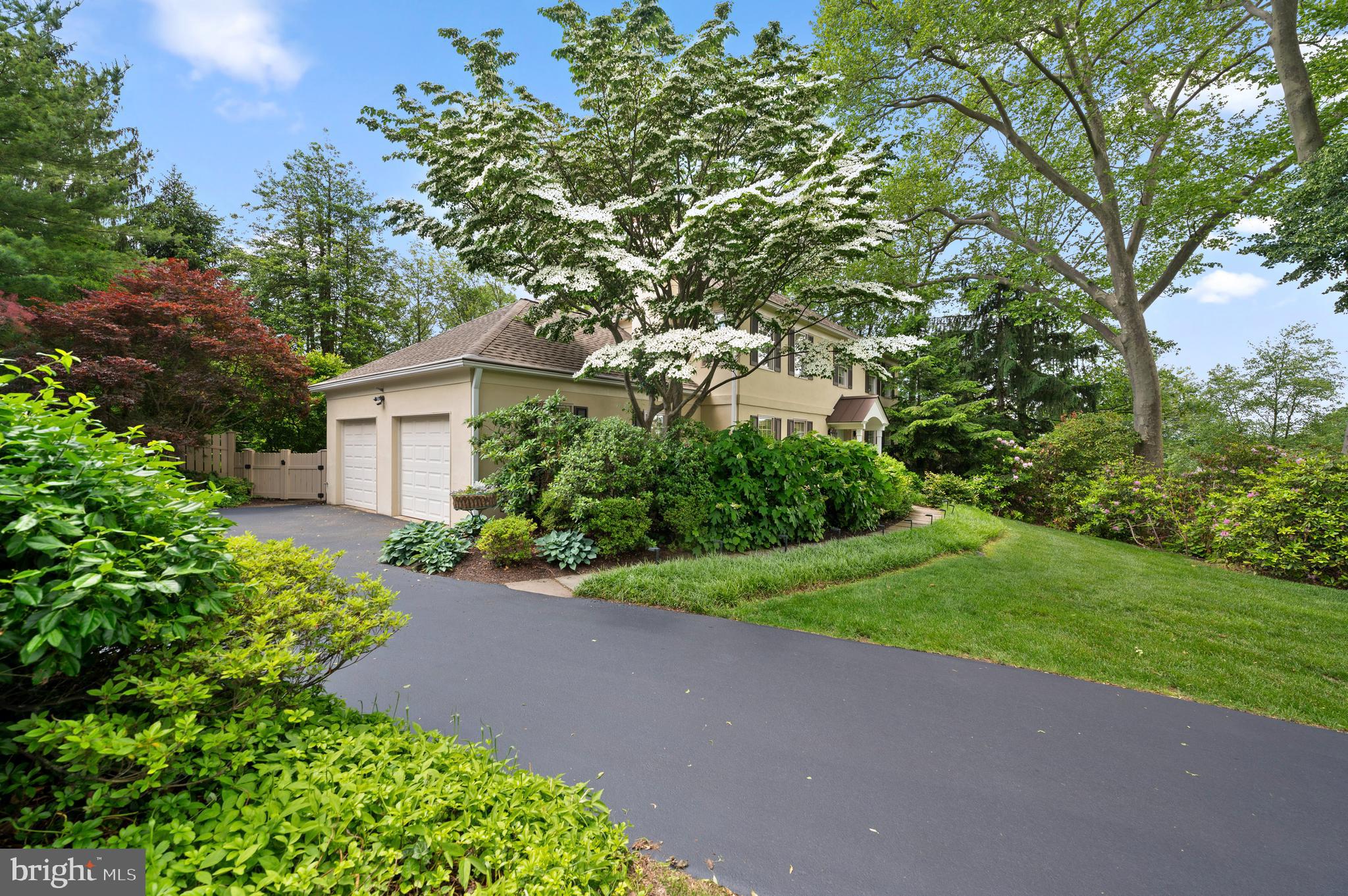 201 SAINT DAVIDS COURT