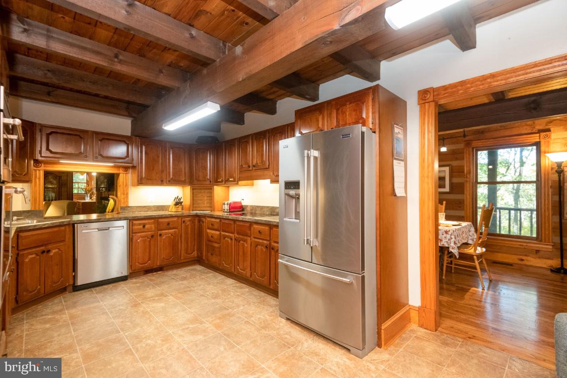 HIDDEN VALLEY - Residential