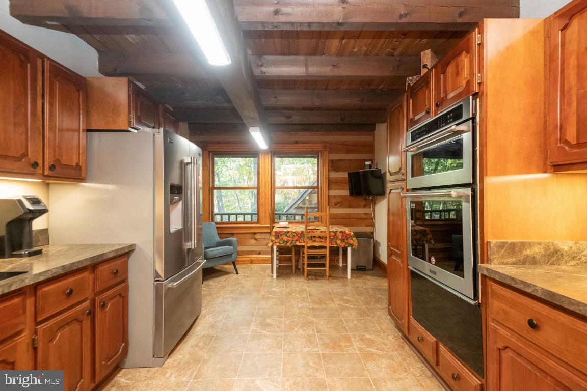 HIDDEN VALLEY - Residential