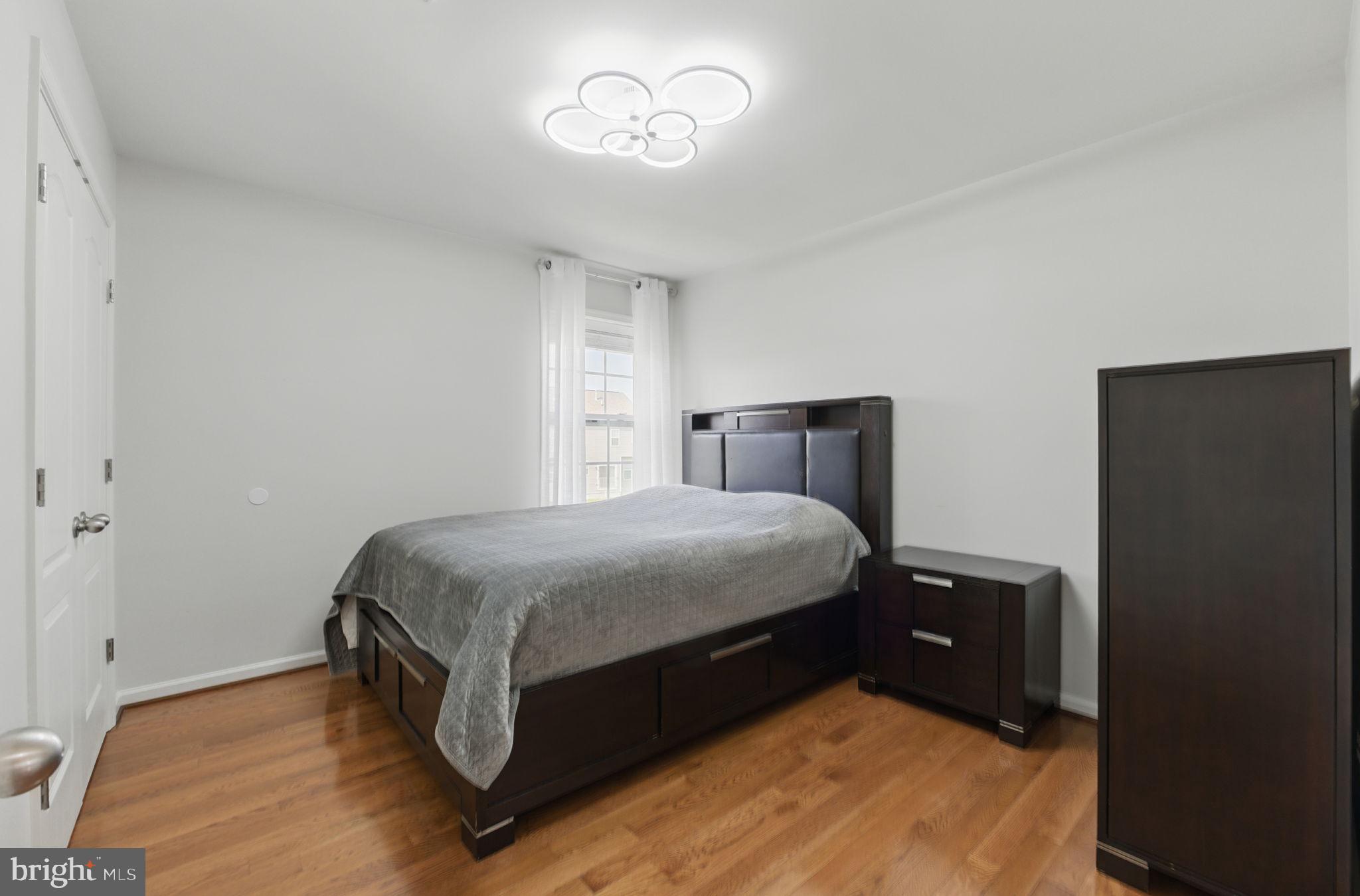 MAPLE VALLEY ESTATES - Residential