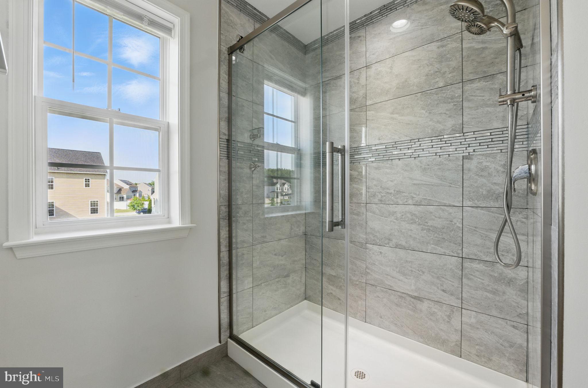 MAPLE VALLEY ESTATES - Residential