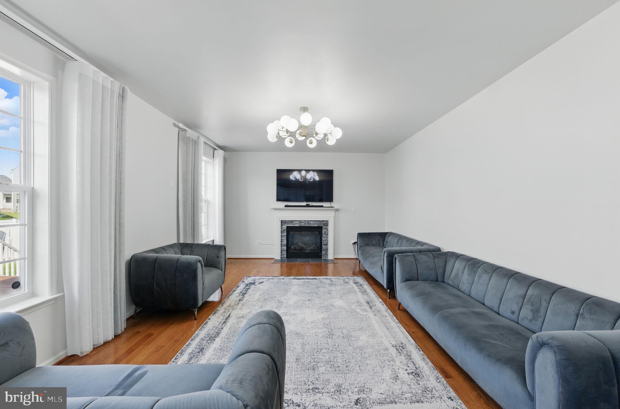 MAPLE VALLEY ESTATES - Residential