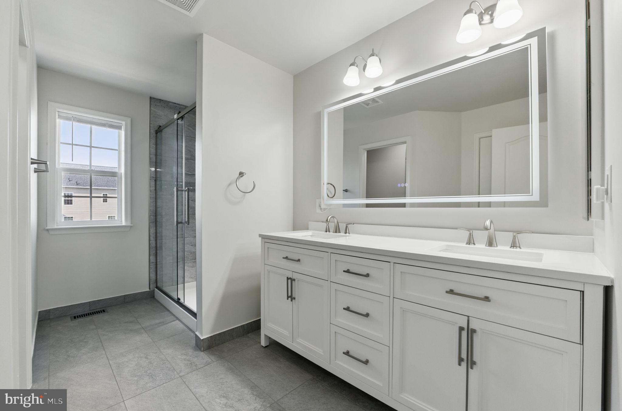 MAPLE VALLEY ESTATES - Residential