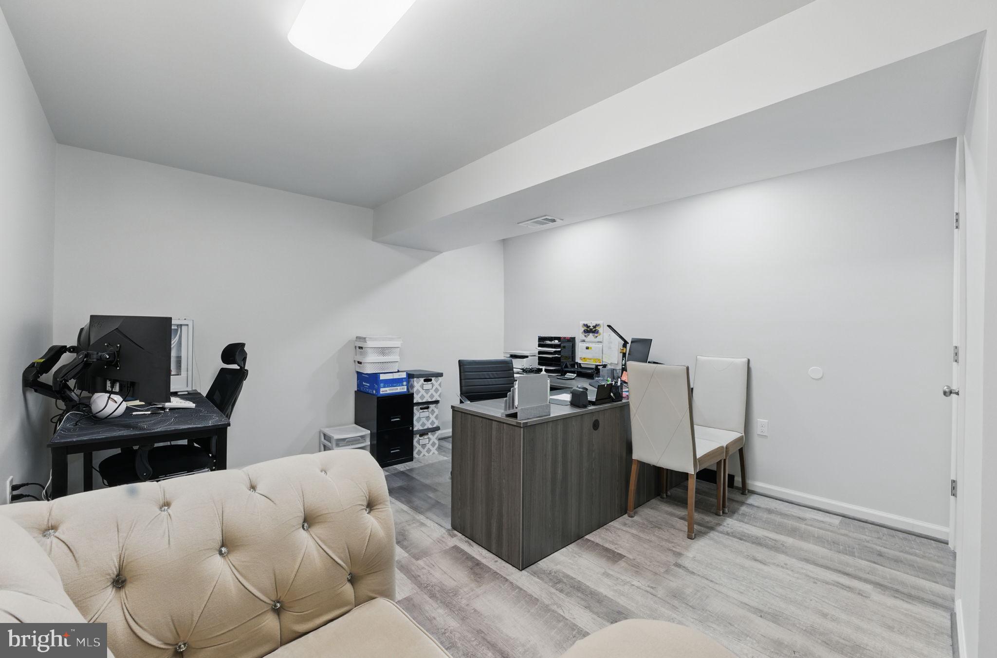 MAPLE VALLEY ESTATES - Residential