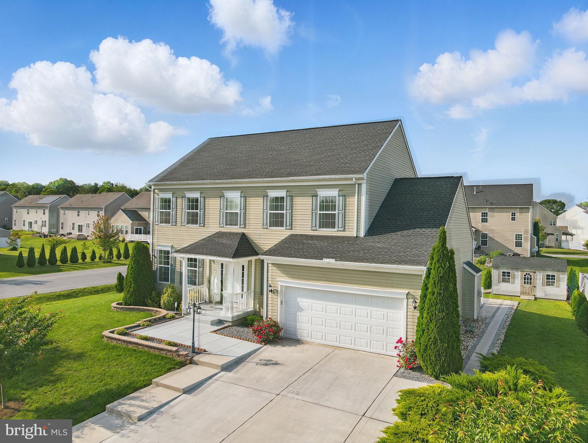 MAPLE VALLEY ESTATES - Residential