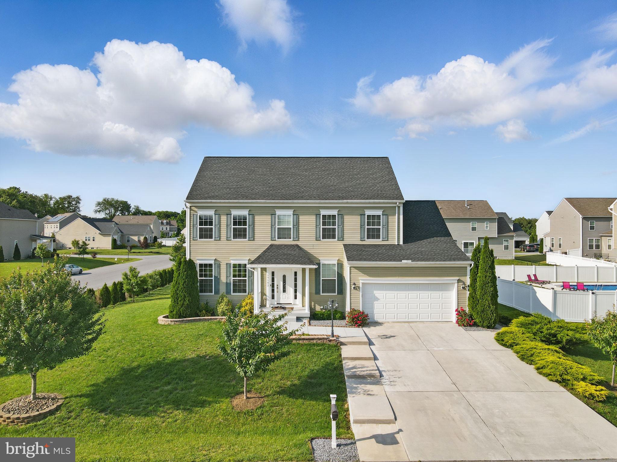 MAPLE VALLEY ESTATES - Residential