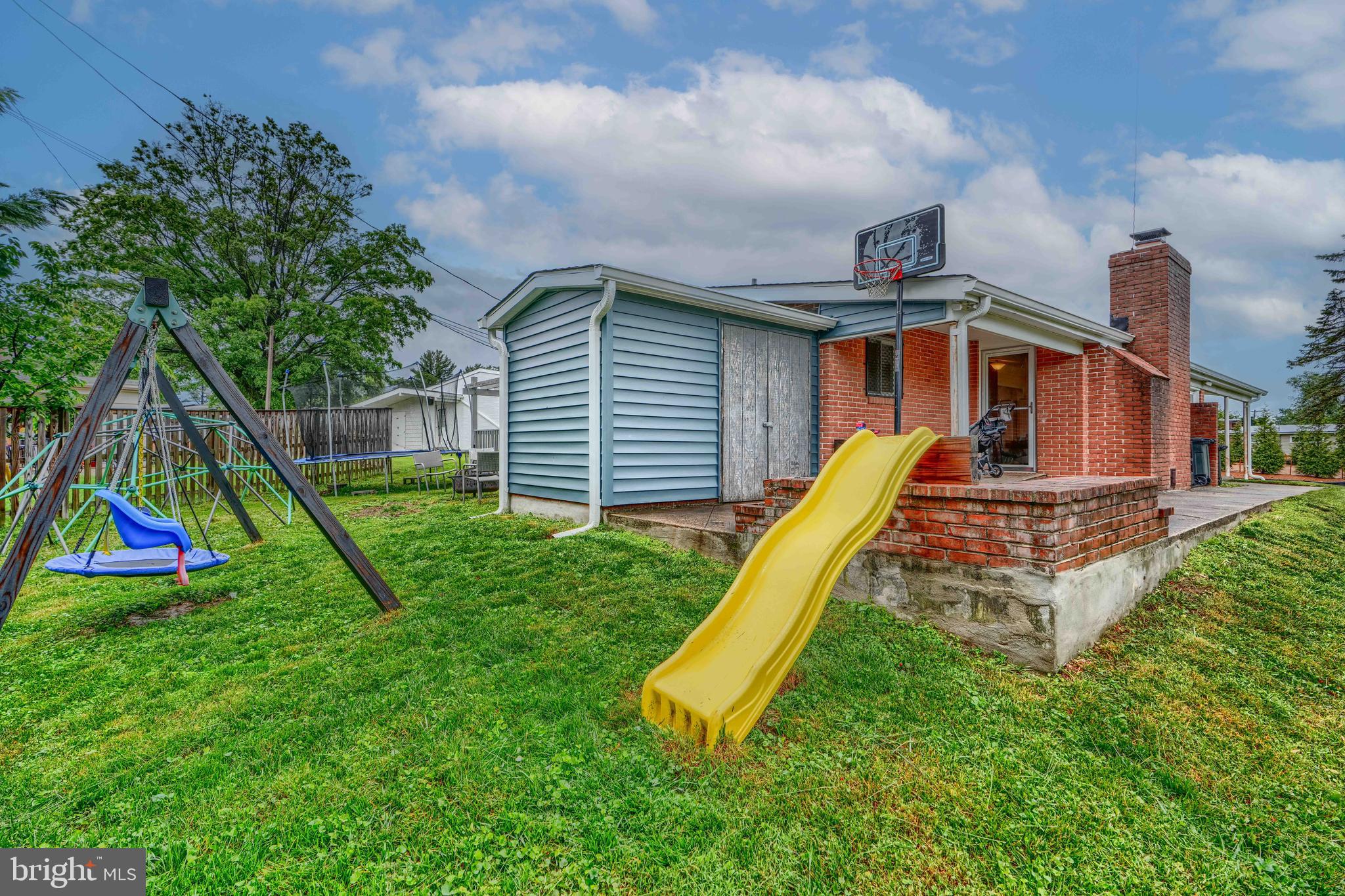 SUMMIT PARK - Residential