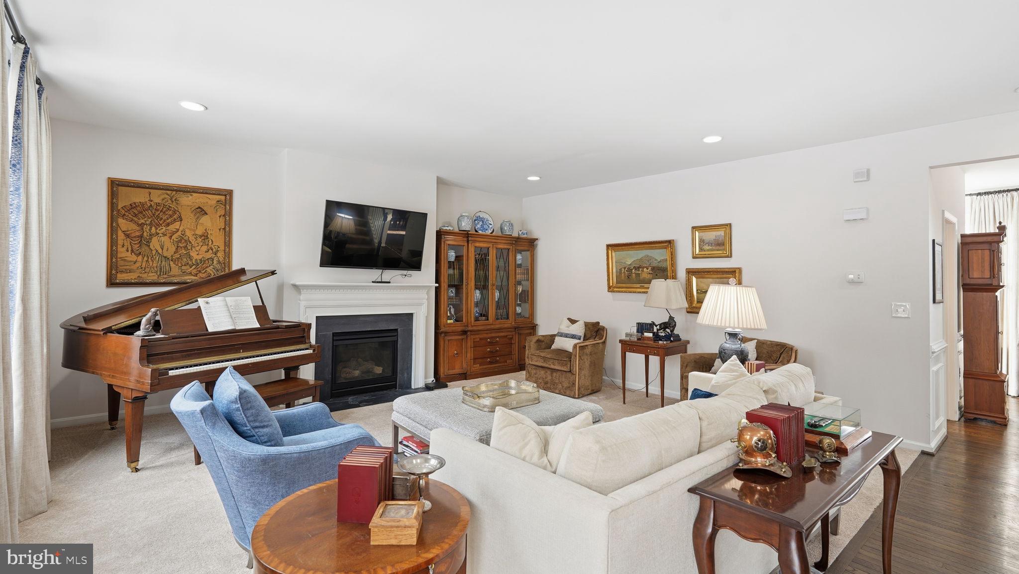 OCCOQUAN LANDING - Residential