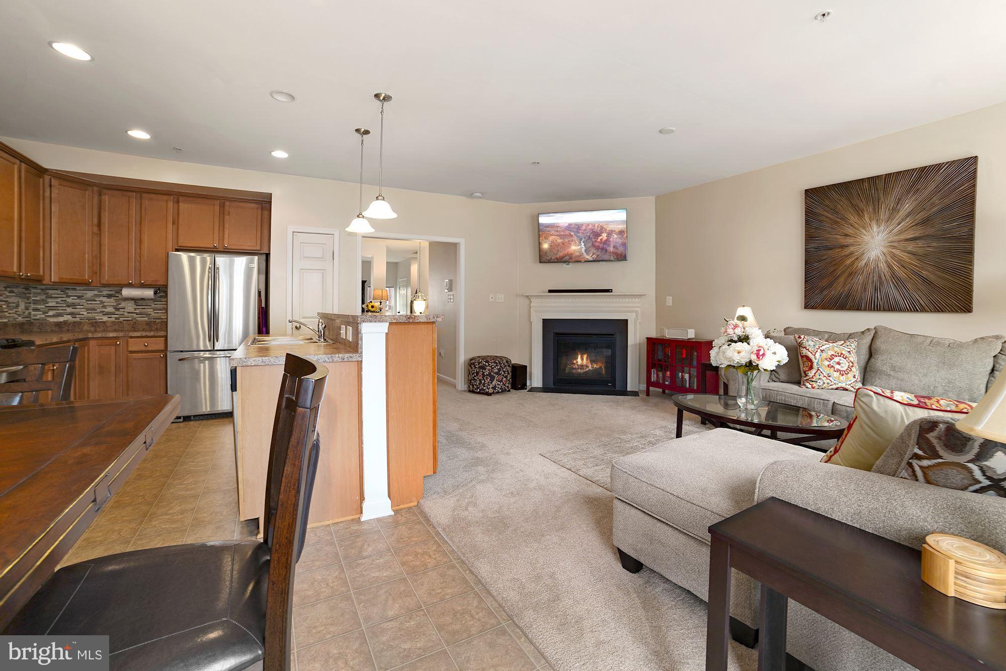 STONEY RUN VILLAGE - Residential