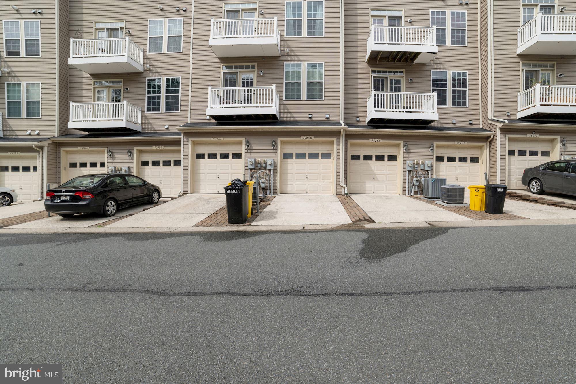 STONEY RUN VILLAGE - Residential