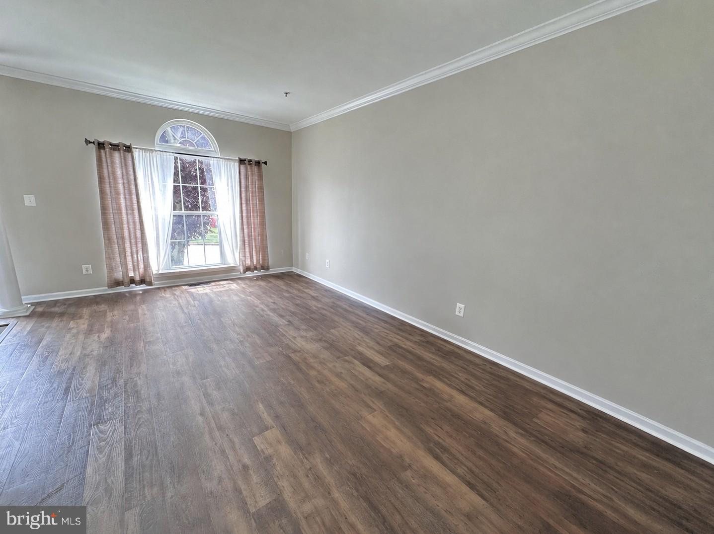 615 KIRKCALDY WAY