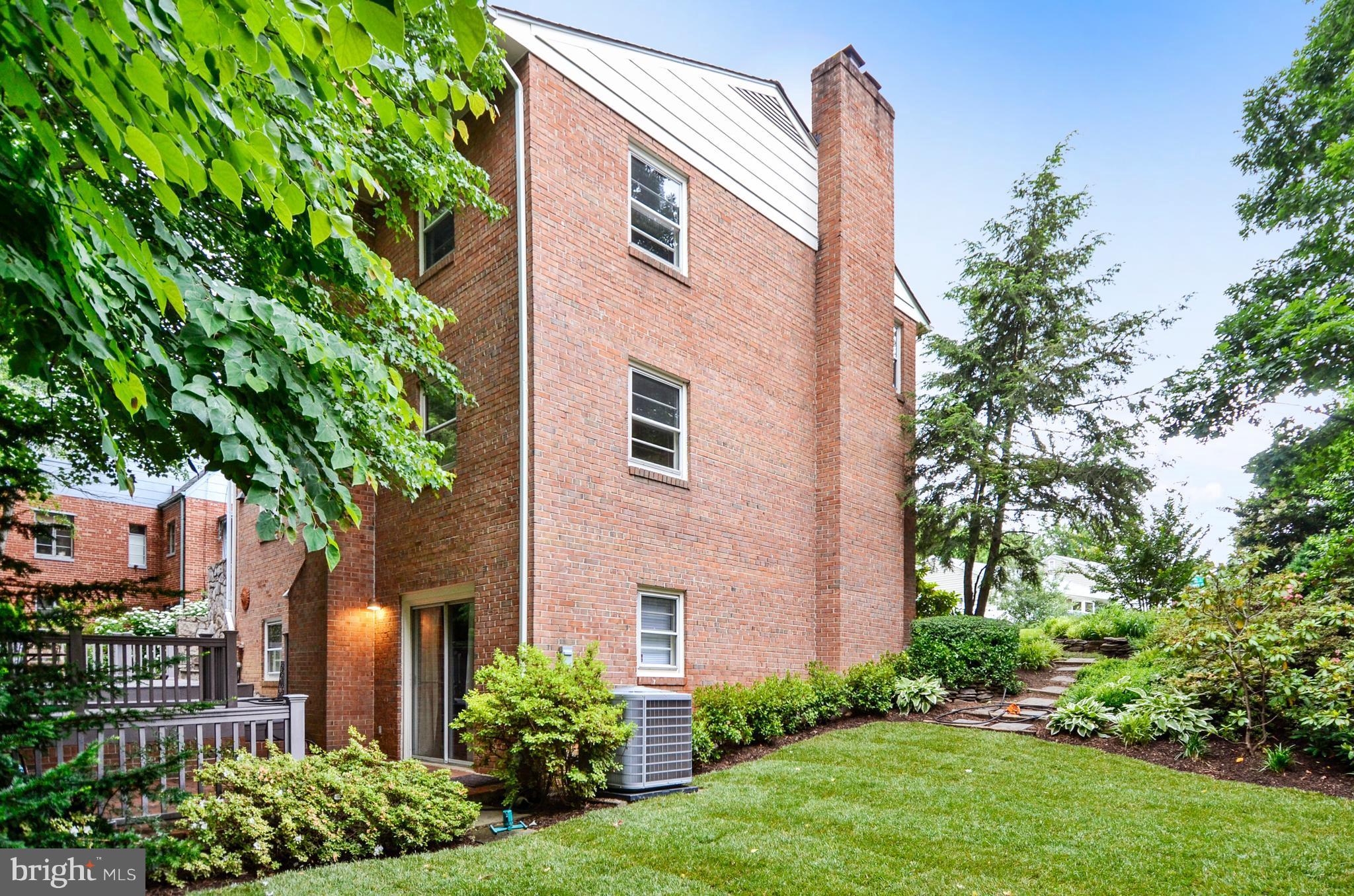 MCKENZIE LEWIS PROPERTY - Residential