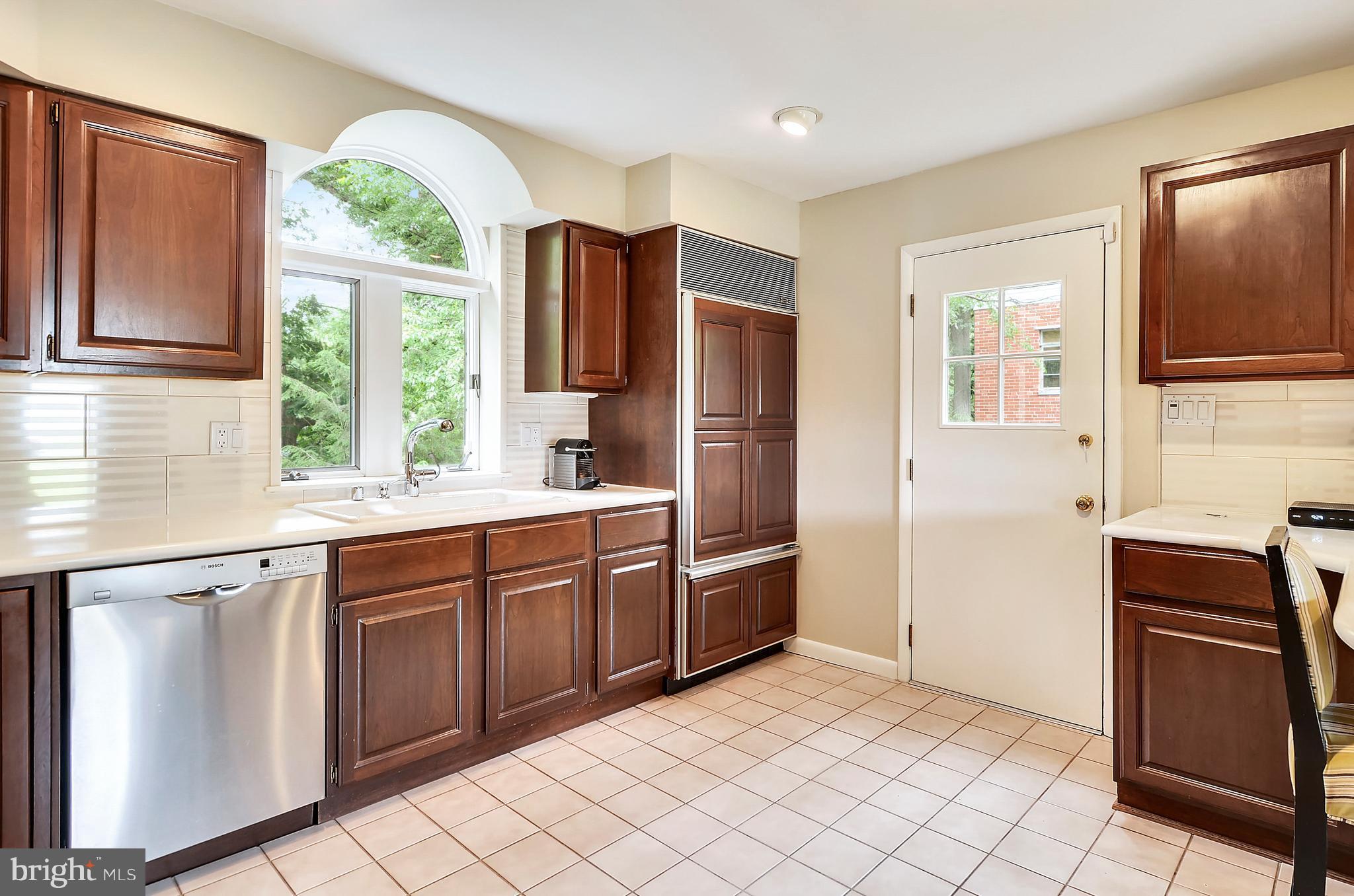 MCKENZIE LEWIS PROPERTY - Residential