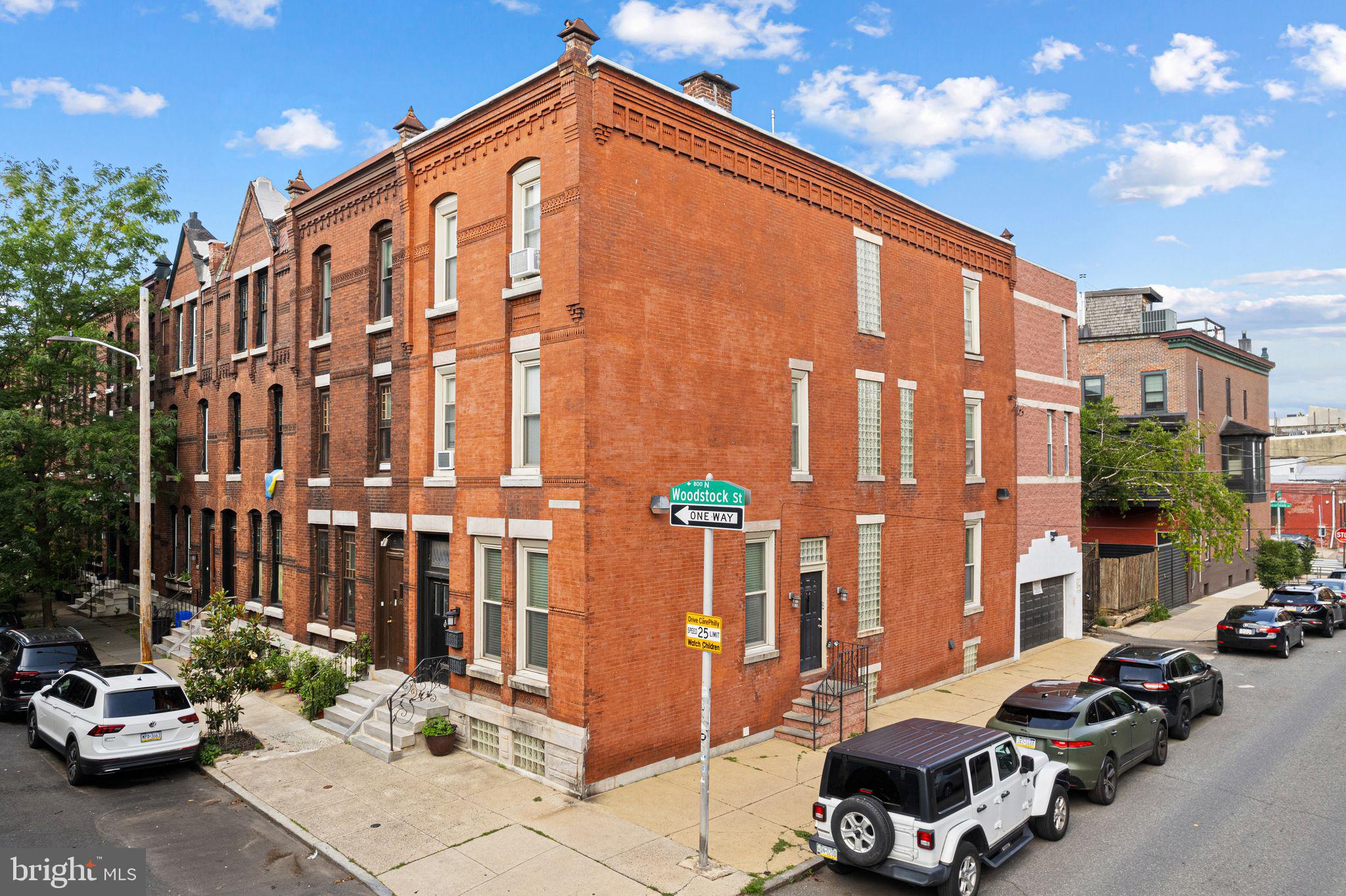 FAIRMOUNT - Residential Lease