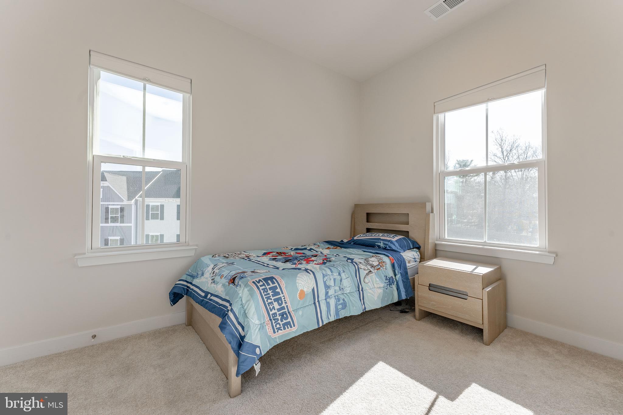 MAPLEVIEW - Residential Lease