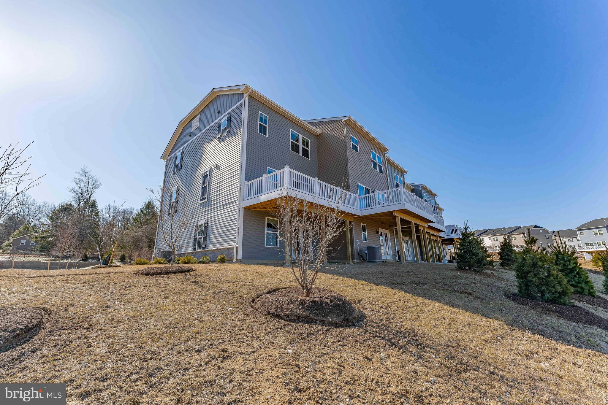 MAPLEVIEW - Residential Lease